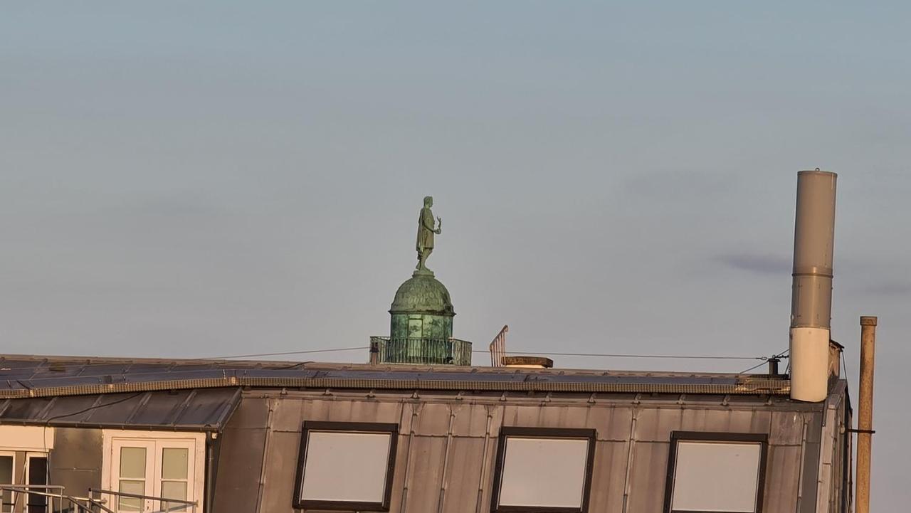 Appartement Coeur De Paris Avec Vue Sur Les Toits Экстерьер фото
