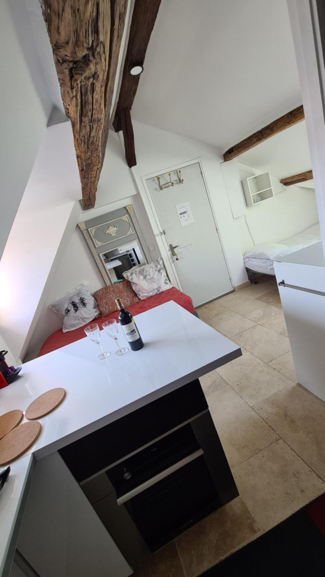 Appartement Coeur De Paris Avec Vue Sur Les Toits Экстерьер фото