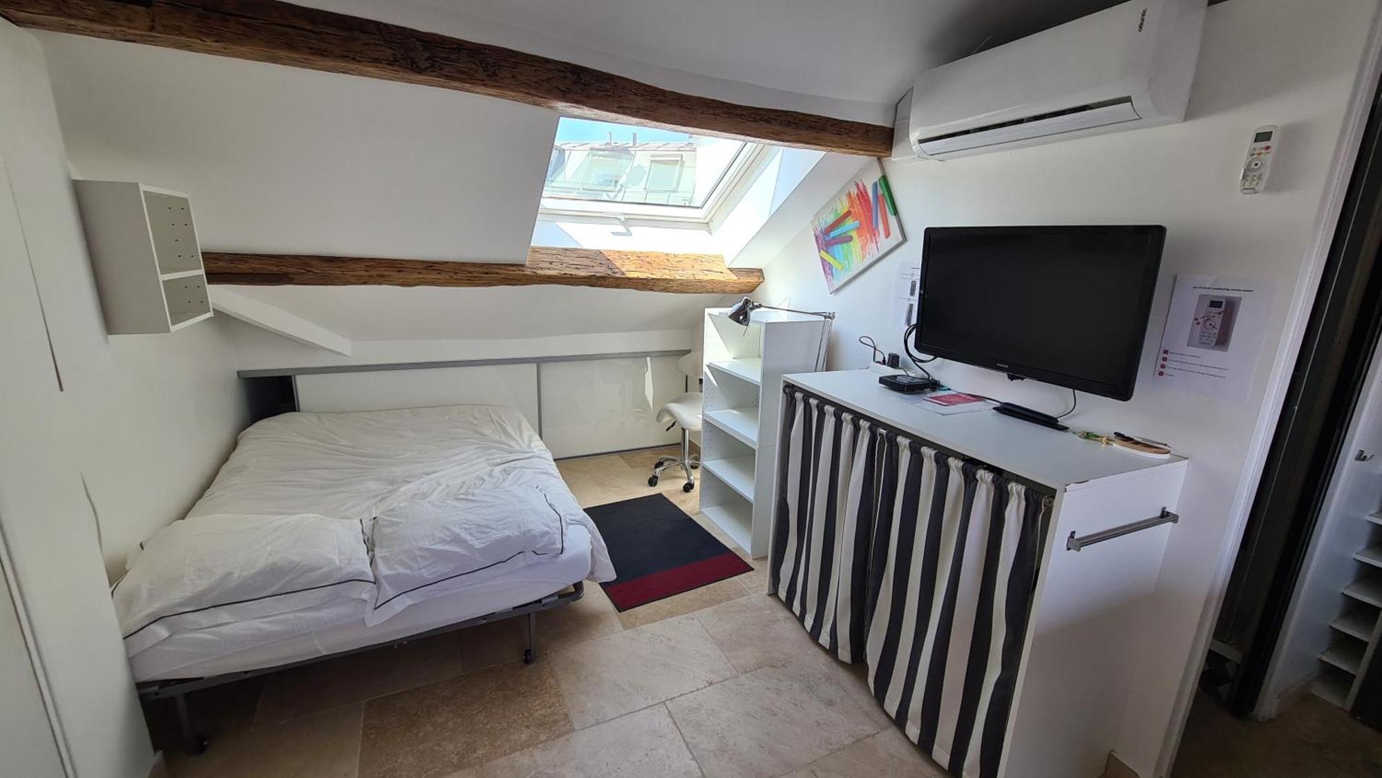 Appartement Coeur De Paris Avec Vue Sur Les Toits Экстерьер фото